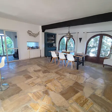 Piscis Villa *